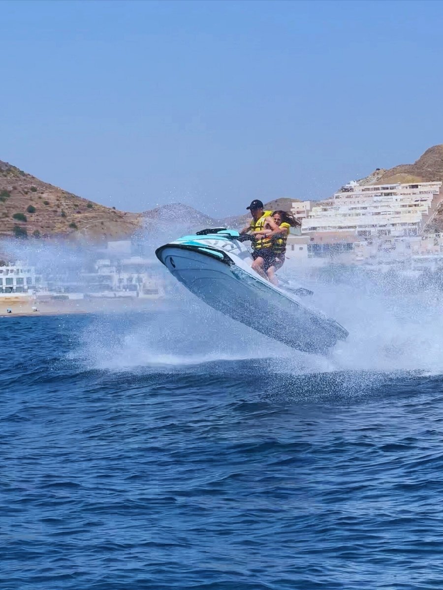 BlueHorseCarboneras (3)